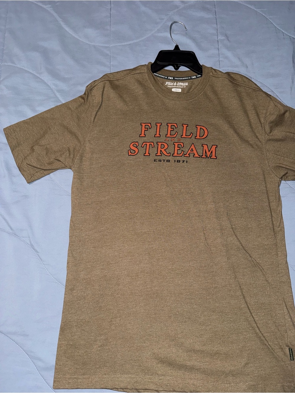 Field & Stream Men's Tan Graphic Logo Short Sleeve Tee